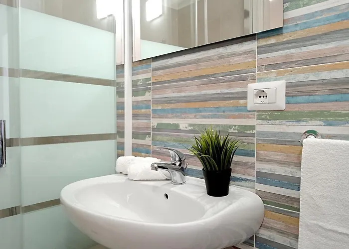 Apartman Monolocali Cavour - Affitti Brevi Italia *