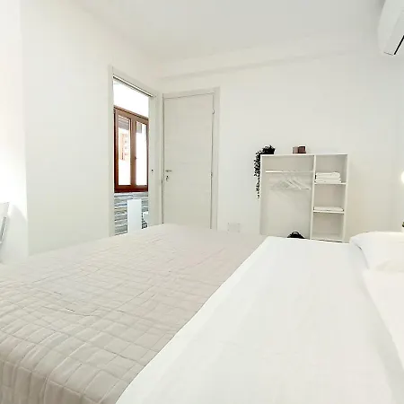 Apartmán Monolocali Cavour - Affitti Brevi Italia *