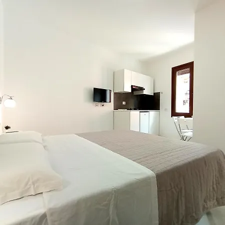 Monolocali Cavour - Affitti Brevi Italia Apartment *